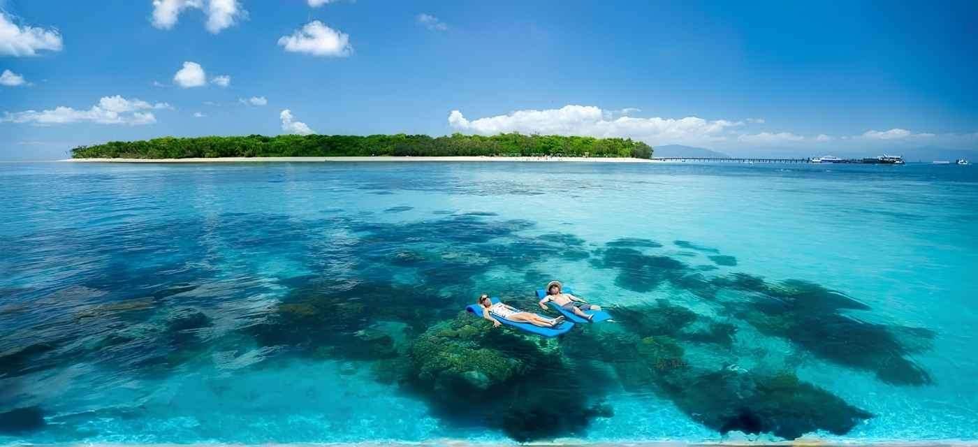 Green Island Great Barrier Reef Cruise Cairns Australia