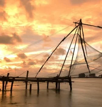 Cochin Chinese Fishing Nets Kerala Tour