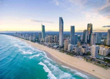 Gold Coast Australia Beach and Holiday Tour Package