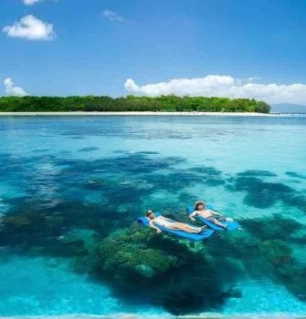 Green Island Great Barrier Reef Cruise Cairns Australia