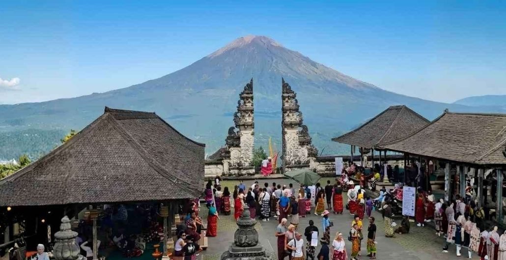 Lempuyang Temple Gateway of Heaven Bali Tour
