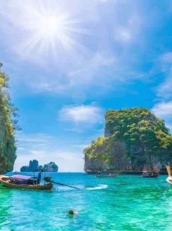 Loh Samah Bay Phi Phi Island Thailand Tour