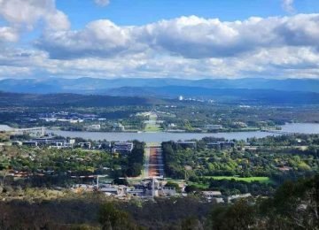 Mount Ainslie Canberra Australia Scenic View and City Tour