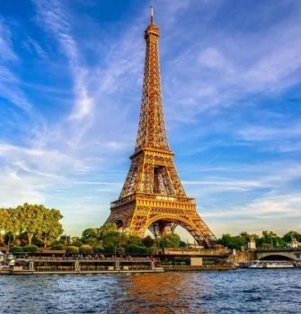 Paris France Tour and Holiday Package