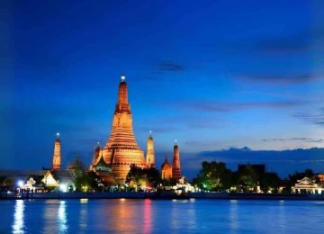 Wat Arun Temple Bangkok Thailand Tour